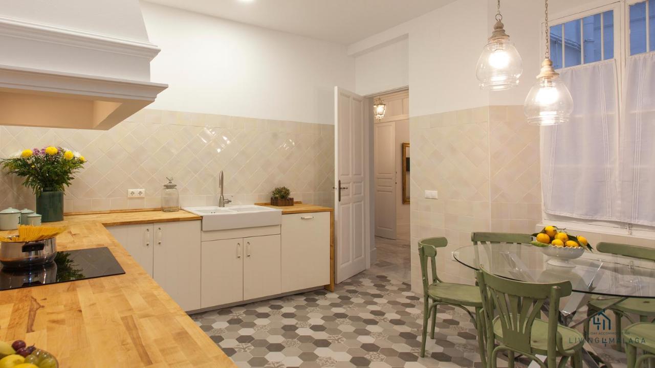 Living4Malaga Aduana Presidential Lägenhet Exteriör bild