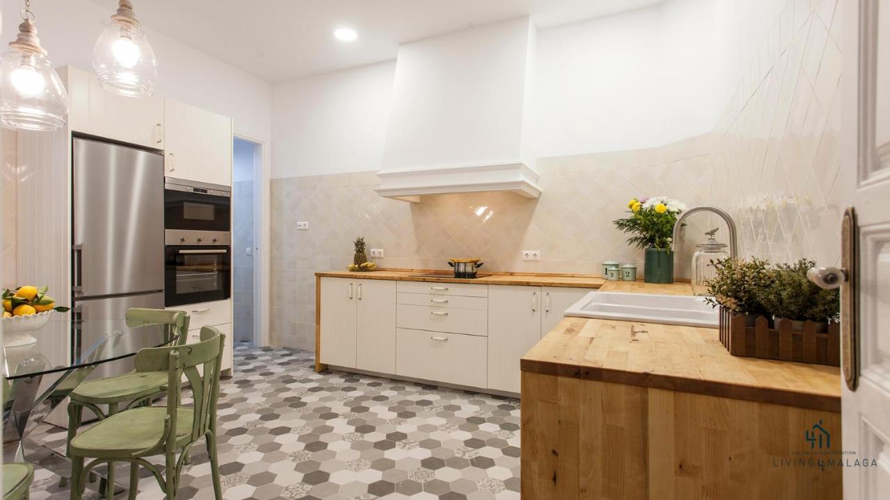 Living4Malaga Aduana Presidential Lägenhet Exteriör bild